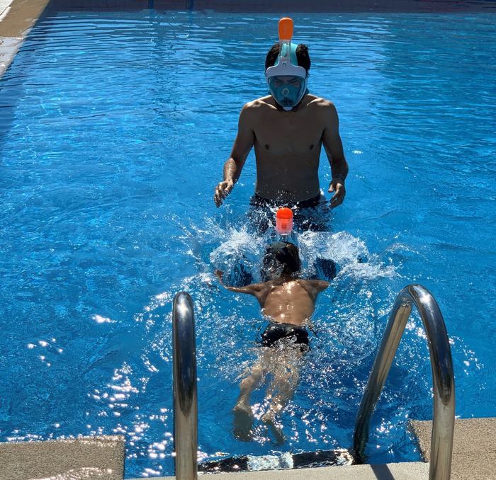 Raúl clases particulares natación infantil