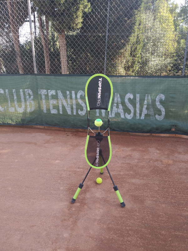 Escuela de Tenis Masias