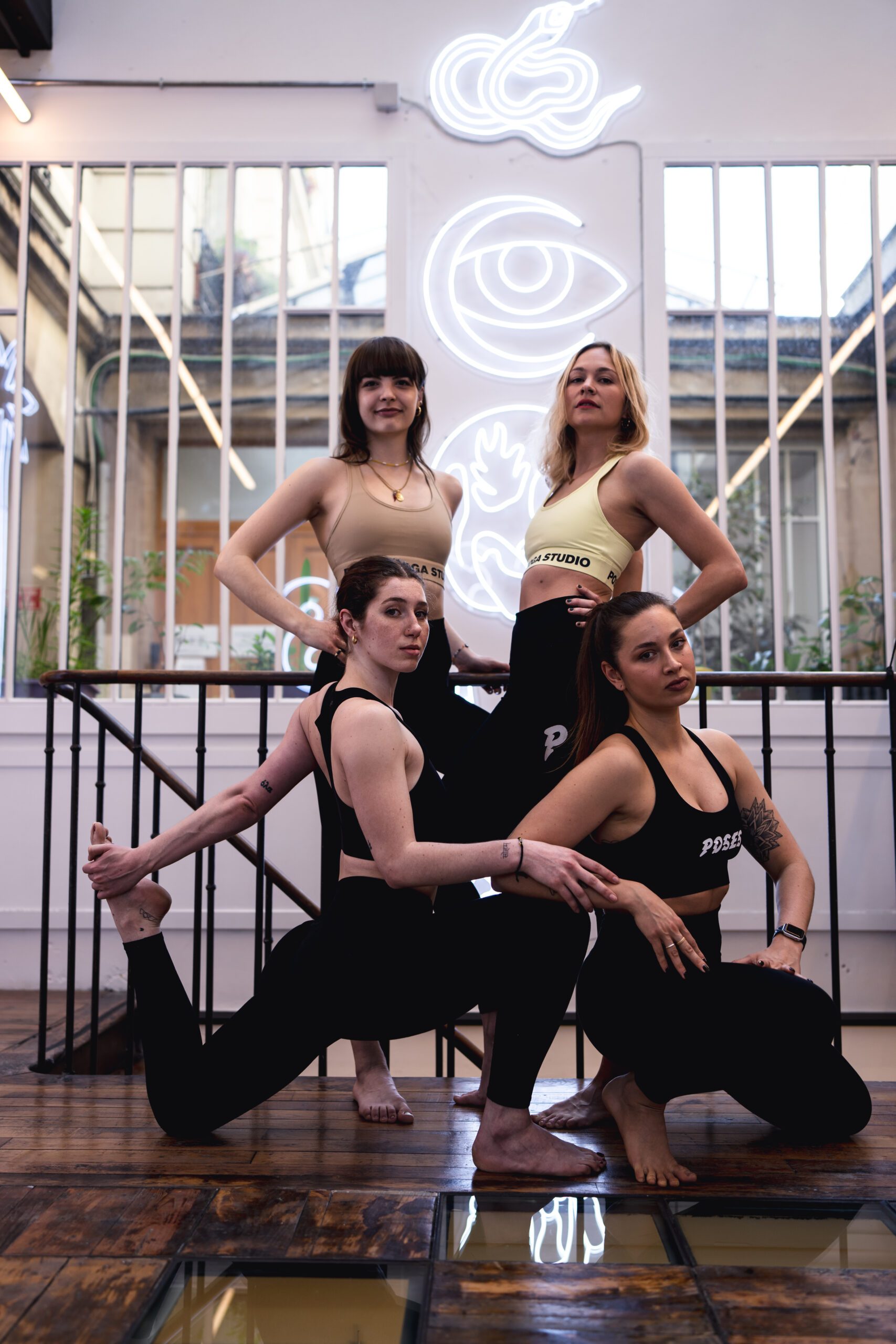 Poses Studio