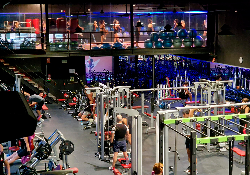 Gimnasio Holiday Gym Aguilera