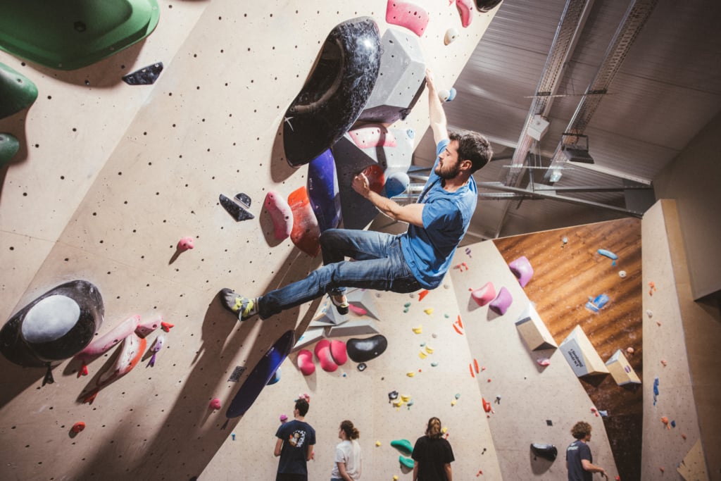 Climbing District Bastille