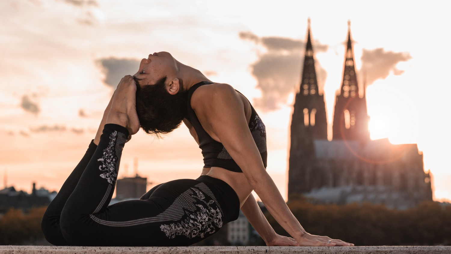 Hot Yoga Köln - Yoga39°