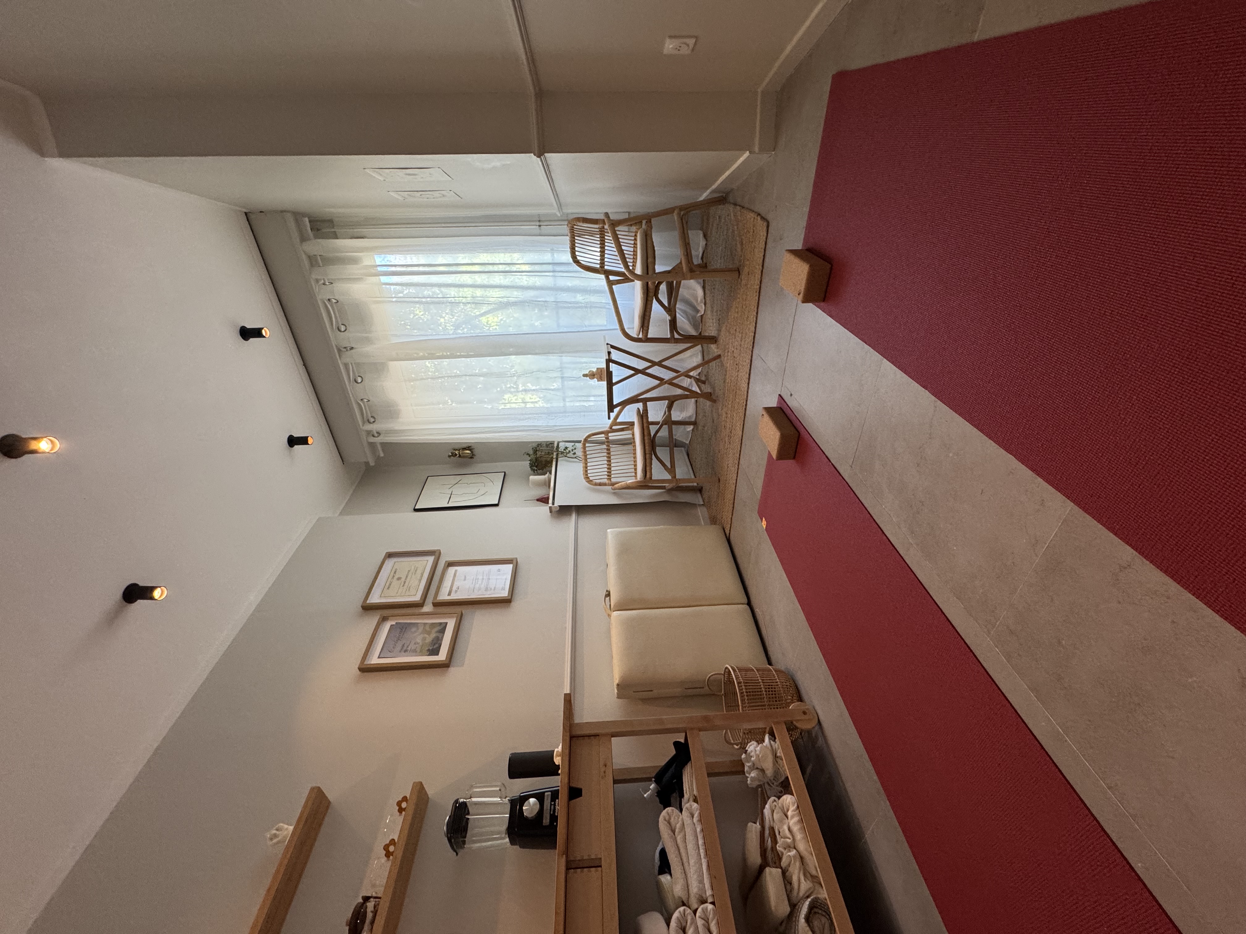 Chez Pernelle 🌞 Massage & Yoga, Prado 8e